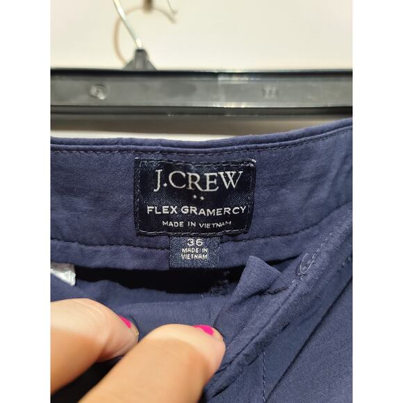 J. Crew Factory 9" Gramercy Tech Chino Shorts Blue Size 36 - Picture 3 of 3